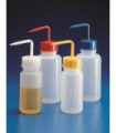 BOTTLE WASH & COLOUR CAP PE, 250ml, Grad 25ml, 60mm D,140mm H, MOUTH 38mm D